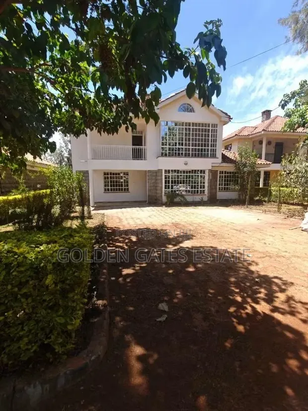 Maisonette ya Vyumba 4 vya Kulala na Vyote ni Ensuite, Inapangishwa Rimpa - 1