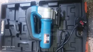 Makita Jigsaw 710W