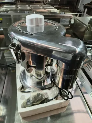 Commercial Juice Extractor Machine - Brand New