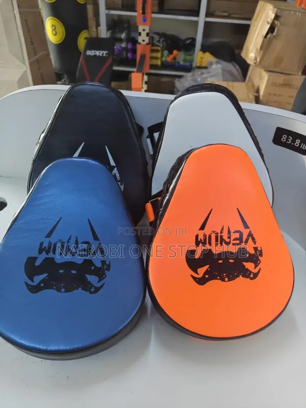 Bodyfit Boxing Pads - Mpya Kabisa - 1