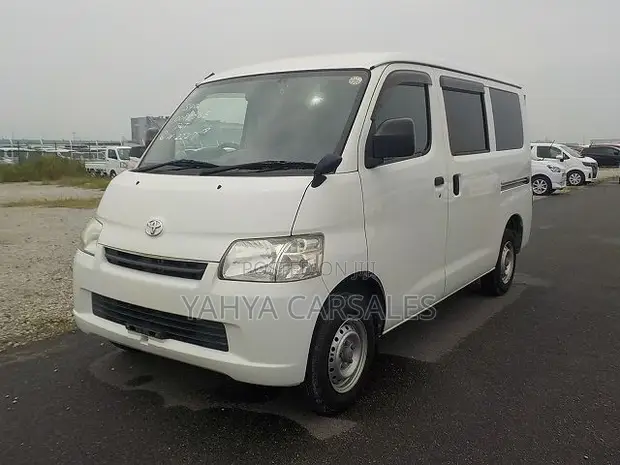 Toyota TownAce 2019 Nyeupe - 1
