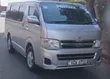 Toyota HiAce 2013 Nyeupe - 2