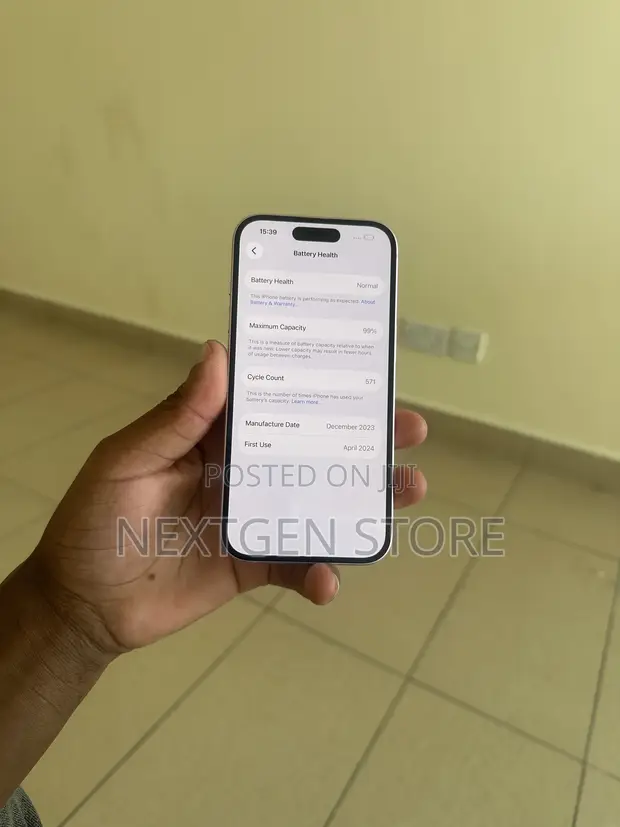 Apple iPhone 15 128GB Pink - 1