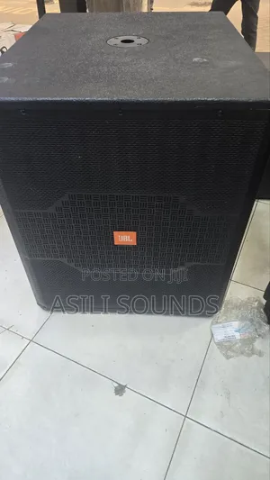 JBL Spika ya Bass ya Inchi 18