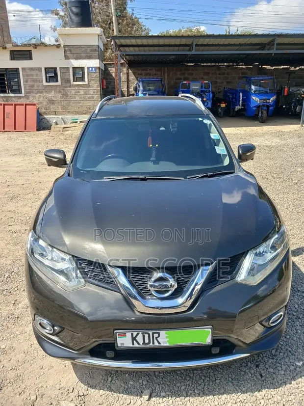 Nissan X-Trail 2.0 Hybrid FWD 2017 Gray - 1
