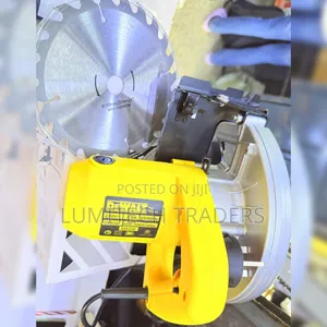Dewalt 7" Circular Saw