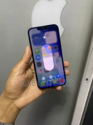 Apple iPhone 13 128GB Blue