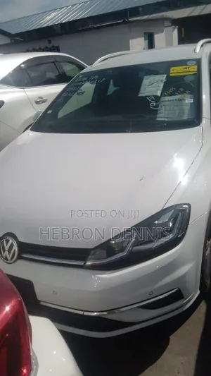 Volkswagen Golf Variant 2020 White