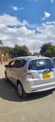 Honda Fit 2012 Silver - 3