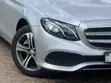 Mercedes-Benz E200 2017 Nyeupe - 3