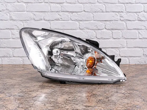 Depo Headlight kwa Mitsubishi Lancer Cedia CS3 (2003-2007) - 1