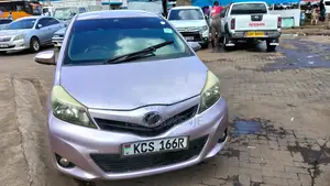 Toyota Vitz 1.0 FWD 5dr Hatchback 2012 Purple