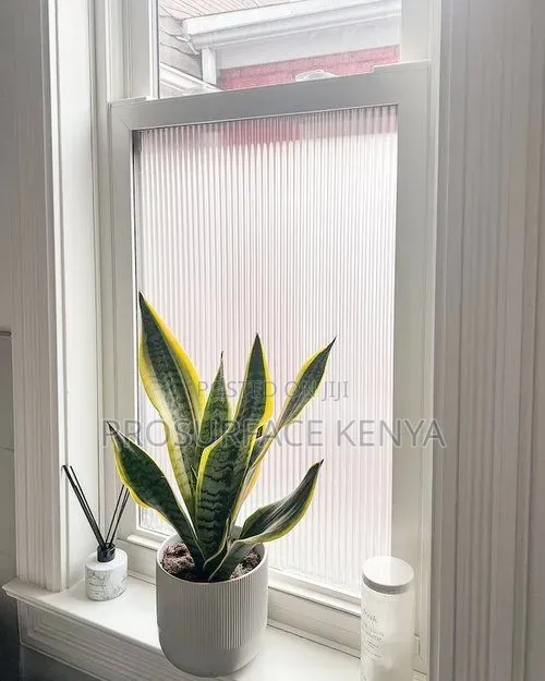 Fluted Glass Effect Film for Home Windows - 1