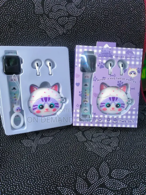 Cute Labubu Case Set for Smartwatch & EarPods - 1