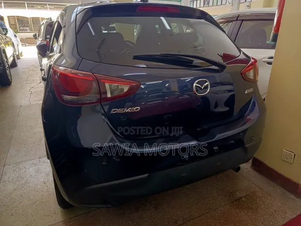 Mazda Demio 2019 Blue - 1