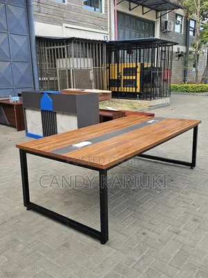 Meza ya Mkutano ya 2.4m yenye Fremu Imara ya Metali