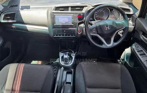 Honda Fit 2016 Hybrid White