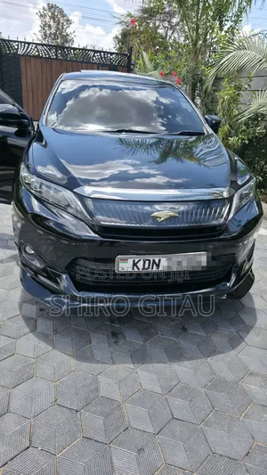 Toyota Harrier Premium 2018