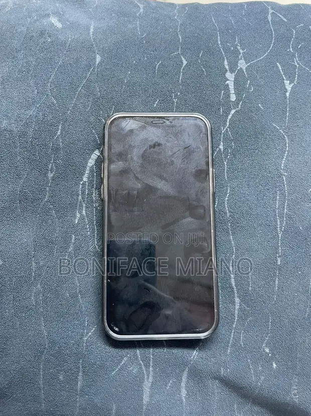 Apple iPhone 12 Pro 128GB Silver - 1