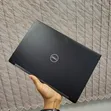 Dell Latitude 7280 Laptop: Intel Core i5, 8GB RAM, 256GB SSD - 1
