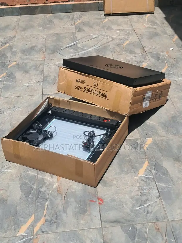 9U Wall Mount Network Cabinet na Kipasupasu cha Kupoza - 1