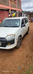 Toyota Probox 2015 Nyeupe - 2