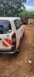 Toyota Probox 2015 Nyeupe - 4