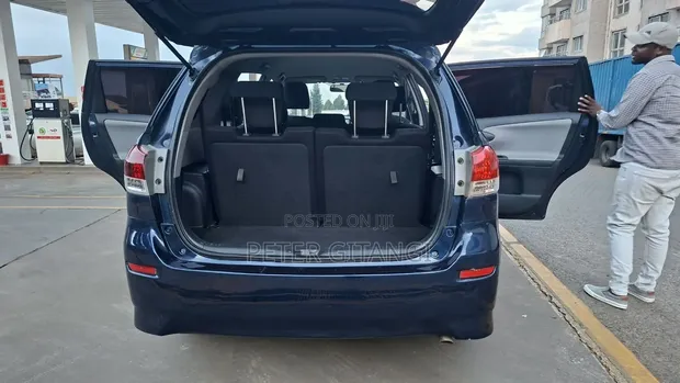 Toyota Wish 2011 Black - 1