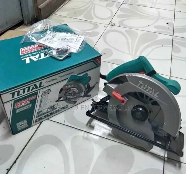 Total 1400W Circular Saw Machine - 1