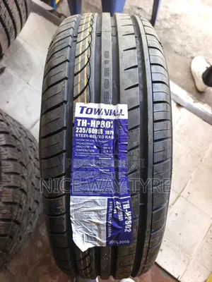 235/60R18 Townhall Tires