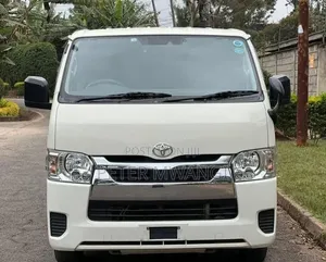 Toyota HiAce 7L 2020 Diesel