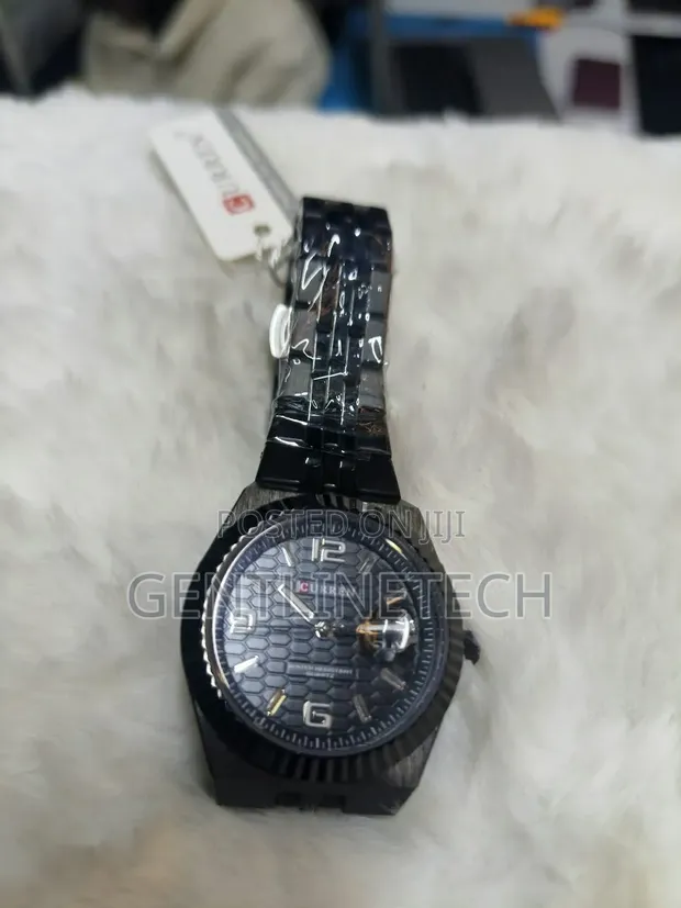 Curren 8498 Men's Black Watch - 1