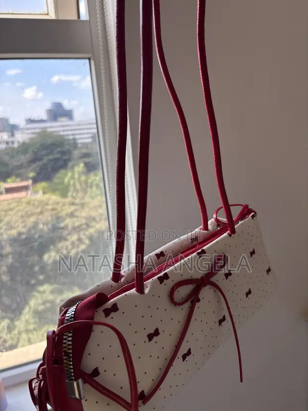 Classy Mfuko wa Mabega Mwekundu kwa Wanawake - 1