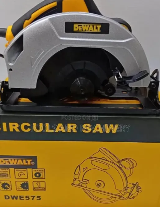 DeWalt 7" Corded Circular Saw 1400W - 1