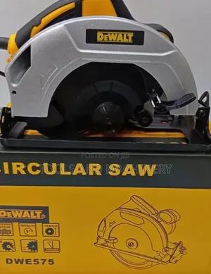 DeWalt 7" Corded Circular Saw 1400W