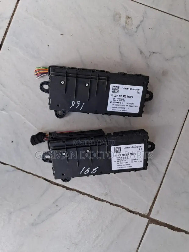 Moduli ya Udhibiti wa Kusimamishwa Hewa AIRMATIC ya Mercedes-Benz W166 - 1