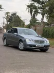 Mercedes-Benz E200 2005 Bluu - 4