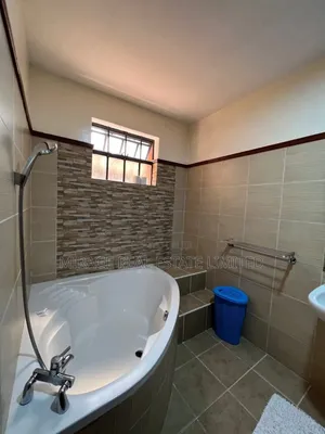 3 Bedroom Apartment for Rent, Raphta Road Area