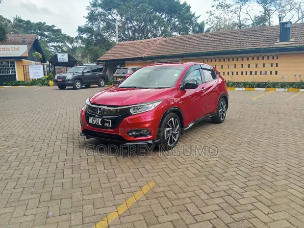 Honda Vezel 2018 Red - 1