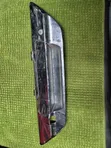 Kishikio cha Tailgate cha Toyota Hilux - 1