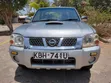 Nissan Navara 2005 Silver - 1