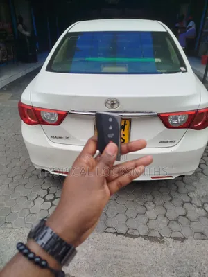 Huduma ya Ku-duplicate Ufunguo wa Gari Toyota Mark X