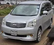Toyota Noah 2012 Silver - 2