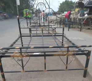 Kitanda Kimoja cha Metal 5x6