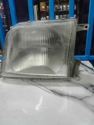 Toyota Land Cruiser Prado 95 Headlight
