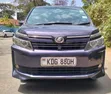 Toyota Noah 2015 Maroon - 1