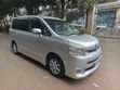 Toyota Voxy X 2WD 8-Seater 2008 Silver - 3