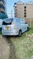 Toyota Voxy 2008 Silver - 3