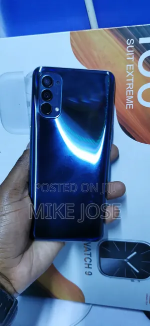 Oppo Reno 4 Pro 128GB Nyeusi