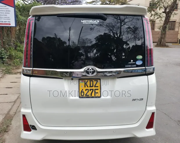 Toyota Noah WXB 2019 - 1